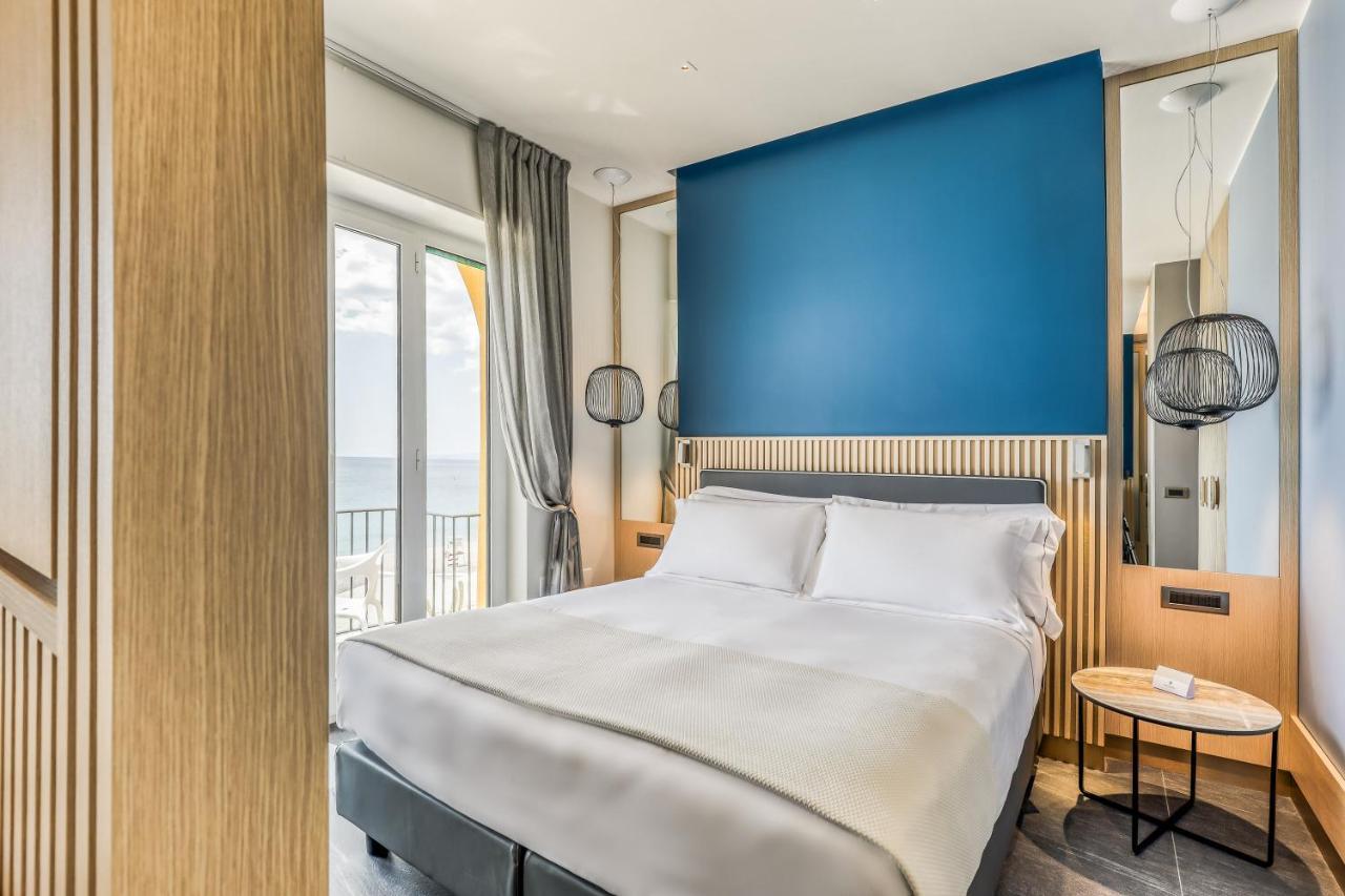 Hotel Albatros 바리고티 외부 사진