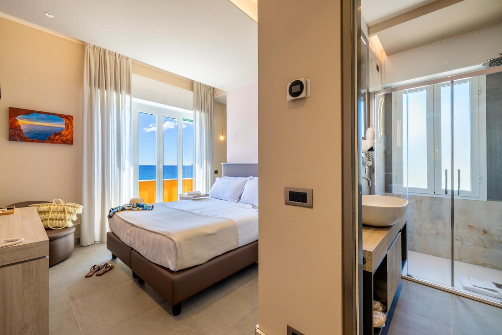 Hotel Albatros 바리고티 외부 사진